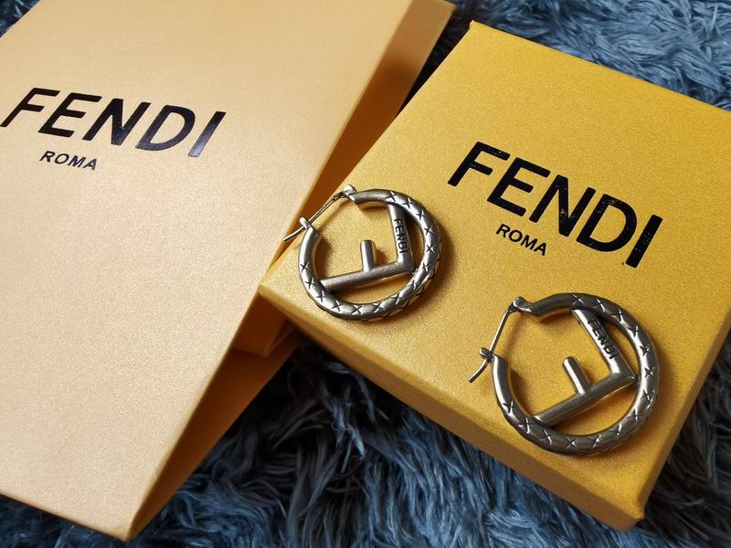 Fendi earring 11lyr37